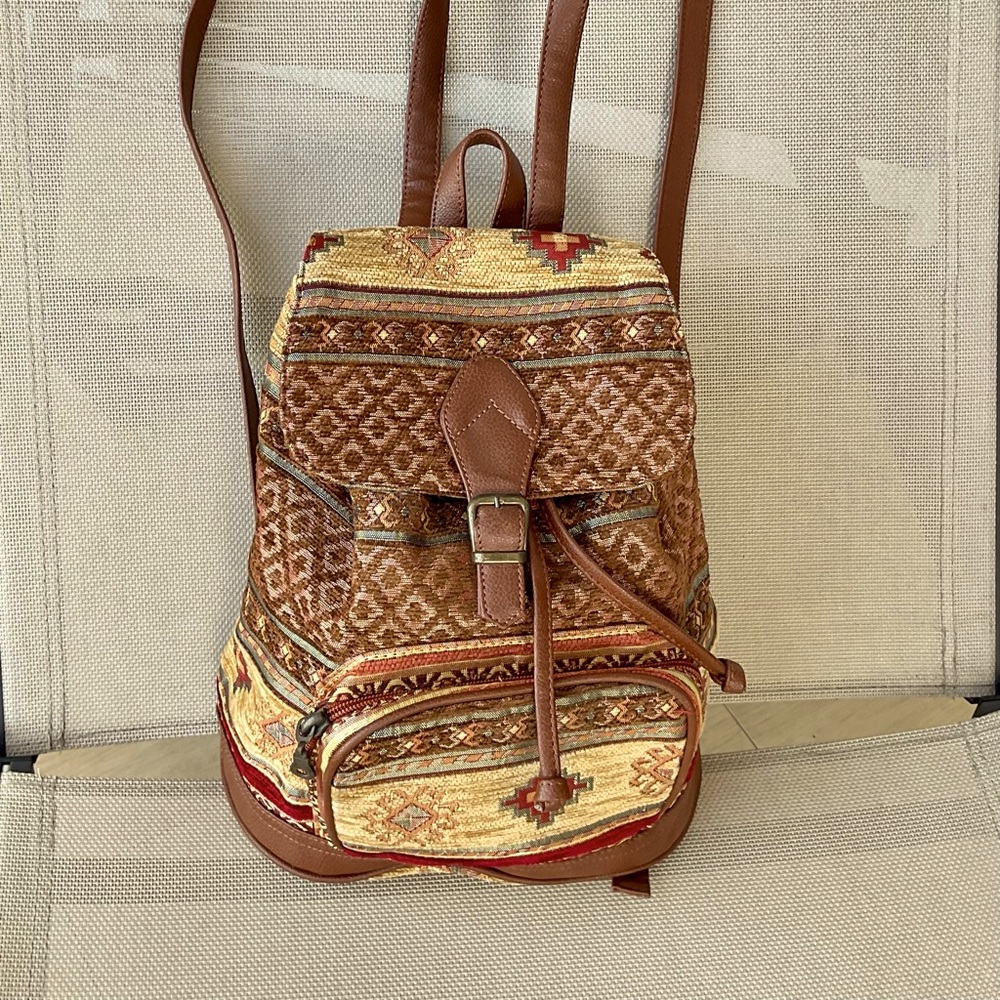 Gorgeous back pack made by hand in Turkey